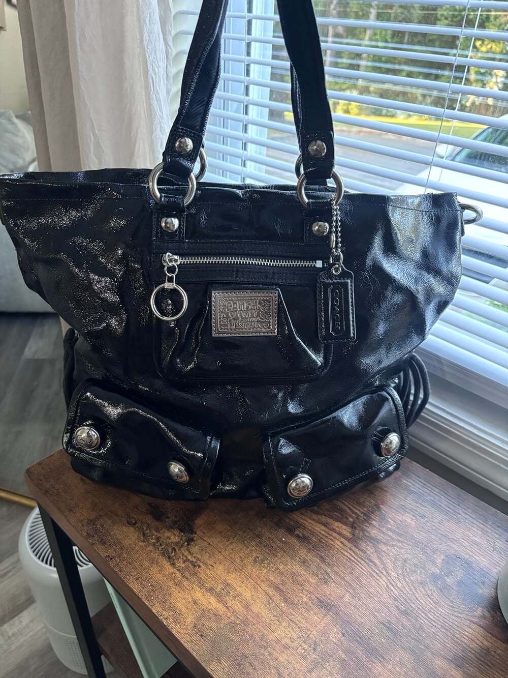 Coach Poppy Spotlight 13869 Black Crinkle Patent Leather Y2K Tote Satchel